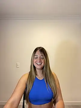 Zara Ross online show from April 11, 3:34 am