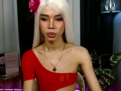 Snapshot of MissTransStella69 chatting on September 28, 9:14 am MissTransStella69 online show from September 28, 9:14 am