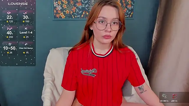 Snapshot of LanaAirlie chatting on September 23, 10:13 am LanaAirlie online show from September 23, 10:13 am
