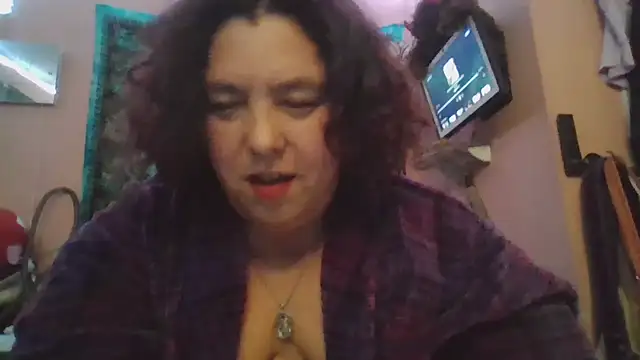 lil-gemini-hippy online show from March 14, 2:34 am