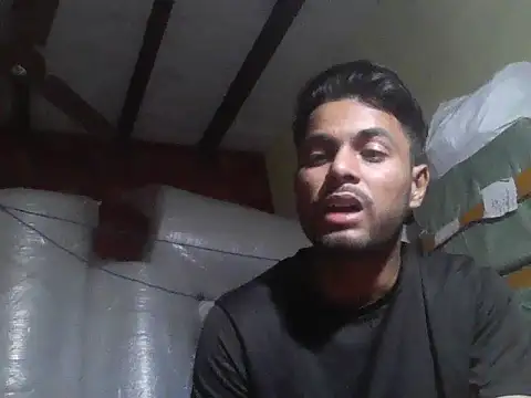 Snapshot of ursdreamperson chatting on October 22, 4:12 pm ursdreamperson online show from October 22, 4:12 pm