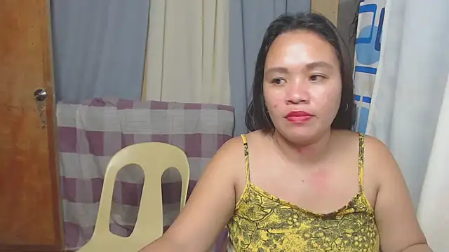 joanpetite online show from September 24, 12:15 pm