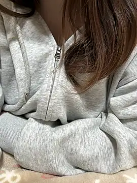 mayu06000 online show from March 25, 5:33 am