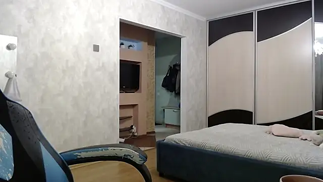 Lio noy online show from March 26, 8:32 pm