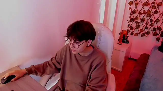 Nathaly ds online show from December 17, 8:02 pm