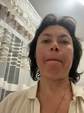 Kiravix online show from April 16, 9:39 pm