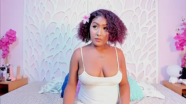 Emmadancer online show from September 17, 8:07 pm