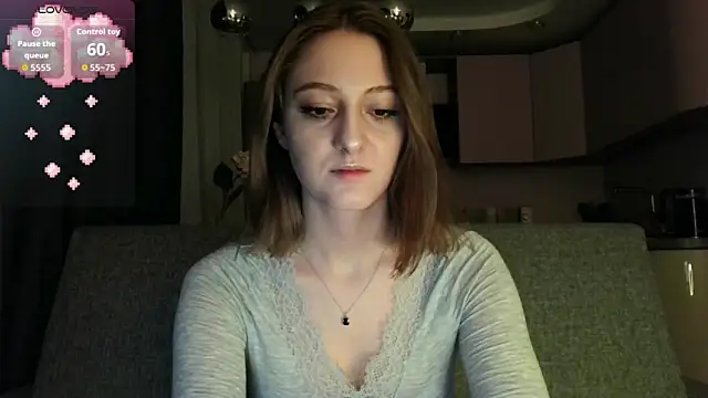 white liillyy online show from October 26, 7:09 pm