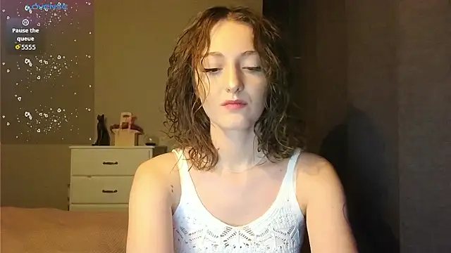 white liillyy online show from January 8, 11:09 pm