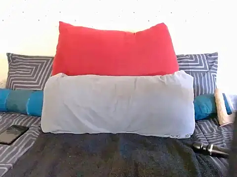 Snapshot of AfricanDoll15 chatting on September 23, 9:02 pm AfricanDoll15 online show from September 23, 9:02 pm