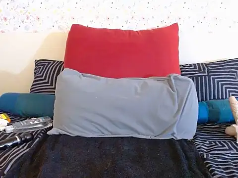 Snapshot of AfricanDoll15 chatting on September 9, 8:52 pm AfricanDoll15 online show from September 9, 8:52 pm