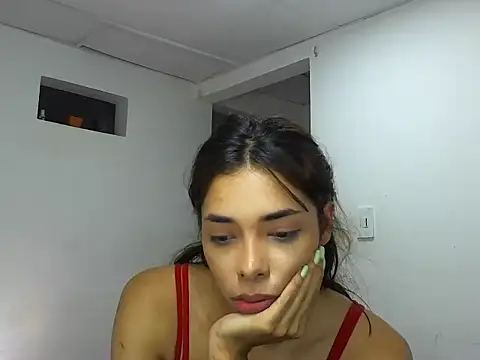 Snapshot of MeganAndMax@xh chatting on September 15, 2:09 am MeganAndMaxxh online show from September 15, 2:09 am