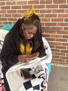 sprinklingfairy online show from December 1, 4:53 pm