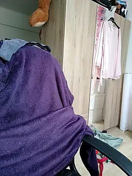 Mila Luciphya online show from November 6, 12:55 pm