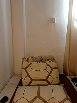 TinaFavourite online show from February 7, 1:26 pm