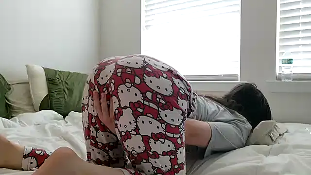 lilbbyily online show from March 27, 6:08 pm