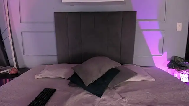 sweet tamara  online show from February 4, 12:52 pm