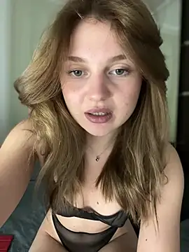 Emaline Fane online show from March 1, 9:14 pm