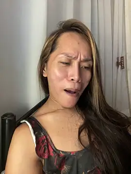 RomanticPearlTS online show from February 15, 7:51 am