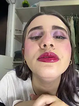 Lana Herondale online show from June 2, 4:13 am