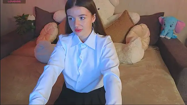 Rosaline lov online show from March 14, 6:20 pm