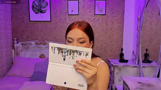 Dali collin online show from April 10, 1:06 pm