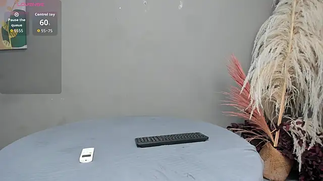 sienna glow online show from February 26, 2:49 pm