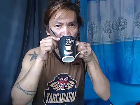 YourTopweng online show from May 20, 4:09 am