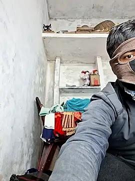 RAYI Queen 3 online show from January 5, 11:41 pm