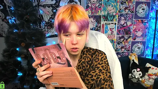 CarolineRichter online show from January 7, 10:57 pm