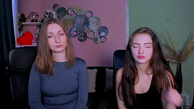 eva smiith  online show from February 6, 7:34 am