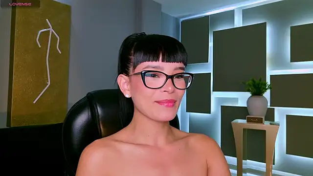 AgathaKondo  online show from January 14, 7:52 pm