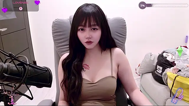 Yucheng  520 online show from February 24, 7:07 am