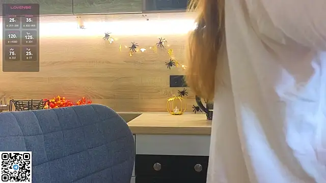 miss bubbles  online show from October 27, 12:39 am