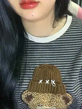 Linhtruong  online show from February 10, 12:30 pm