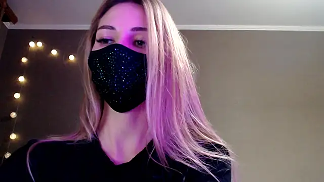 Iris lave online show from November 29, 7:29 pm