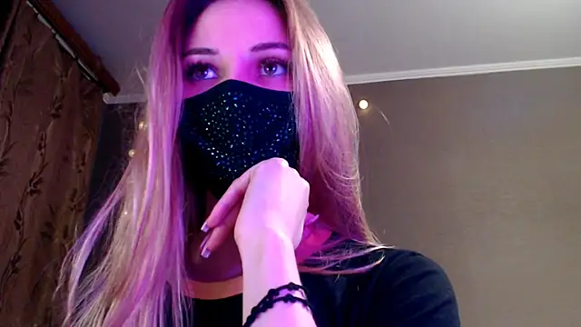 Iris lave online show from April 14, 5:24 pm