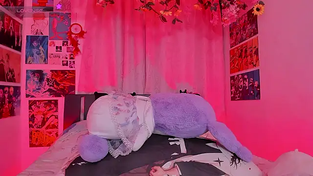 FluffyMelons online show from February 3, 11:07 pm