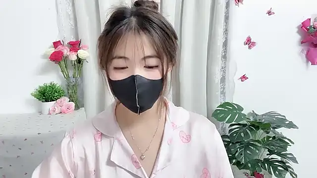 Amelia-babee online show from June 2, 1:34 pm