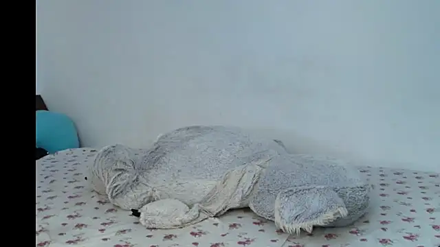 JullyanaRain online show from April 17, 5:48 pm