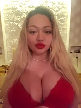 misstitmouseofficial online show from October 4, 9:52 pm