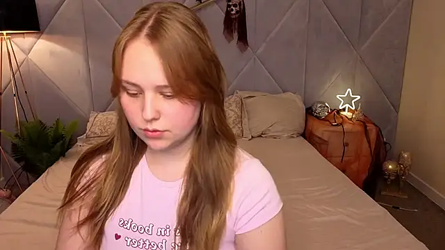 CrystallPaws online show from October 27, 2:12 pm