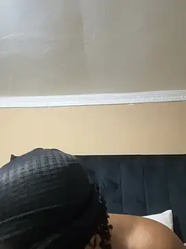 THICKBUNNYCHICKxxx online show from February 4, 8:23 pm