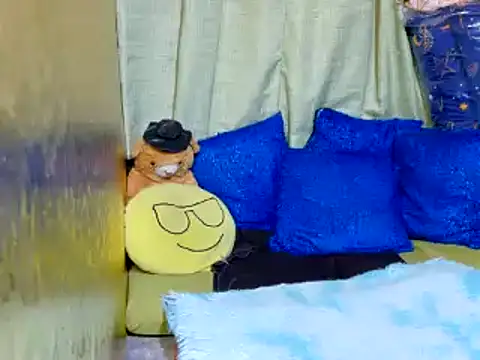 xxloveheart online show from March 31, 10:43 pm