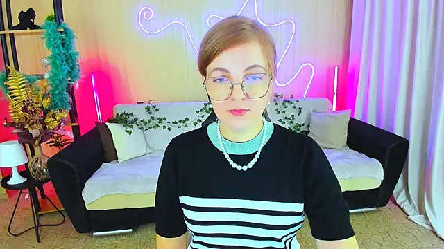 YourUniverser online show from November 20, 4:13 am