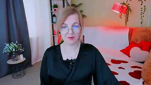 YourUniverser online show from July 21, 11:22 am