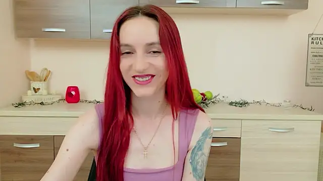 Julia Jae online show from July 17, 5:23 am