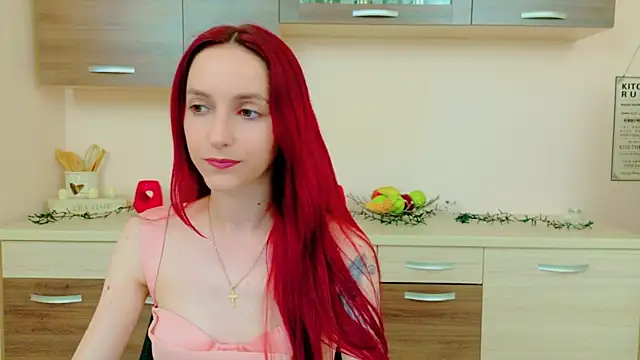 Julia Jae online show from June 19, 5:22 am