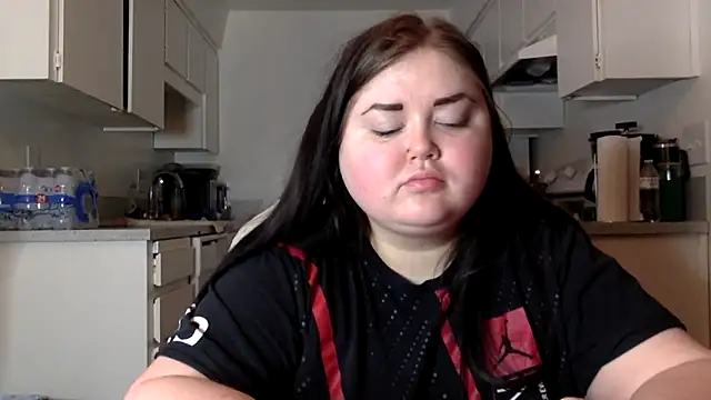 JJbaby1 online show from November 4, 10:53 am