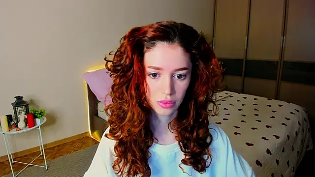 ChristinaConteeree online show from April 20, 3:31 am
